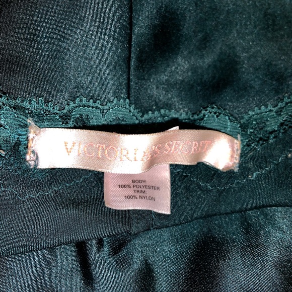 COPY - Victoria’s Secret Silky Green Short Slip - small - Picture 5 of 5